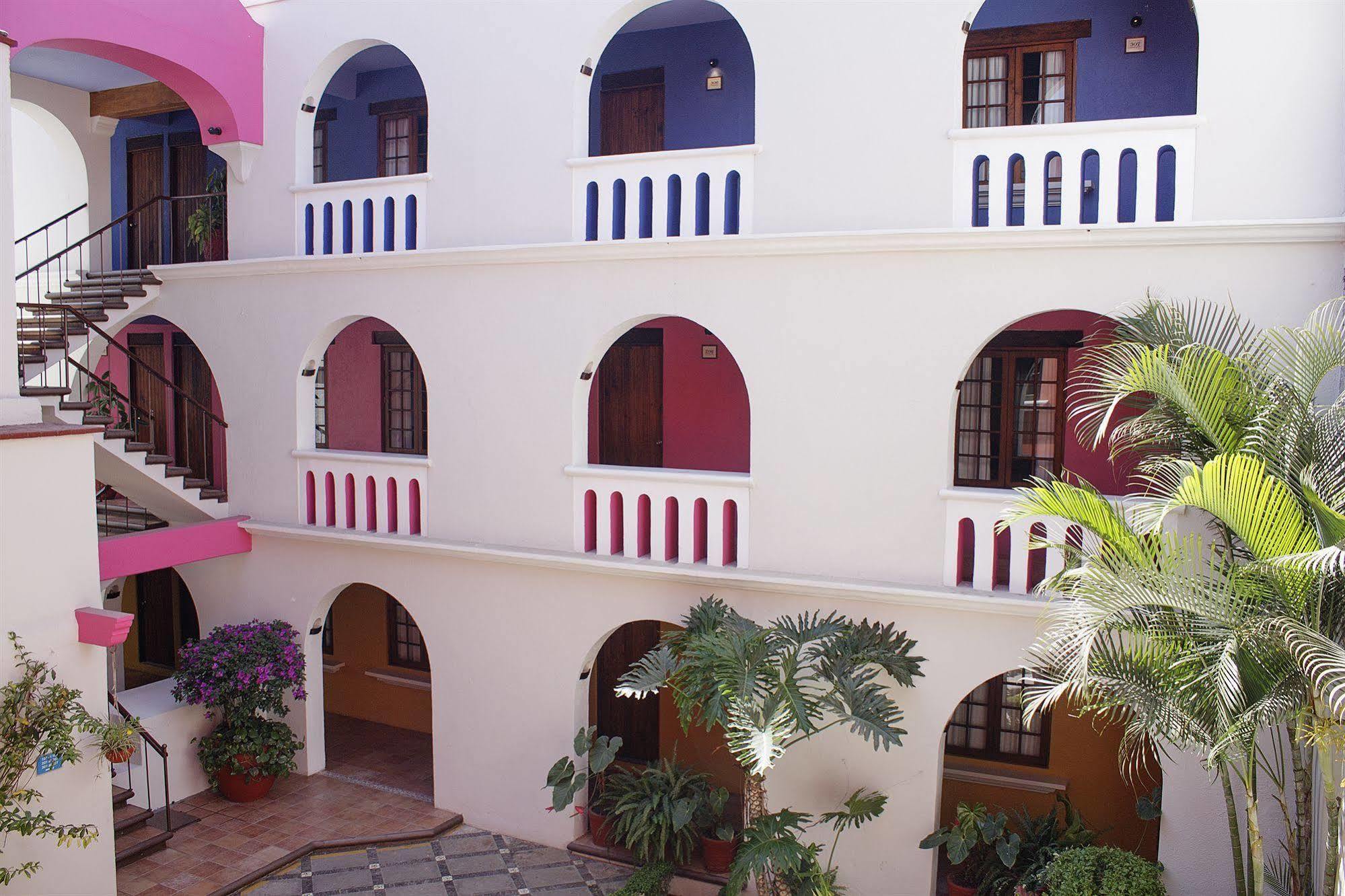 Hotel Trebol Oaxaca Exteriör bild